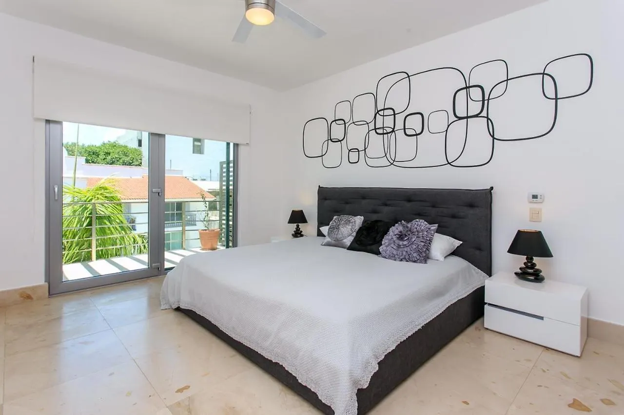 Penthouse En Via 38 Playa Del Carmen Apartment